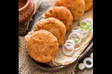 Pyaaz Kachori