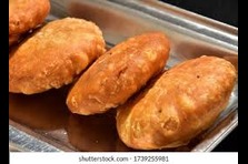 Pyaaz Kachori